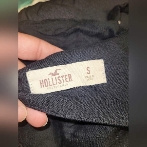 Hollister Floral Embroidered Black Jumpsuit Open Tie Back Elastic Waist Size S - Picture 9 of 14